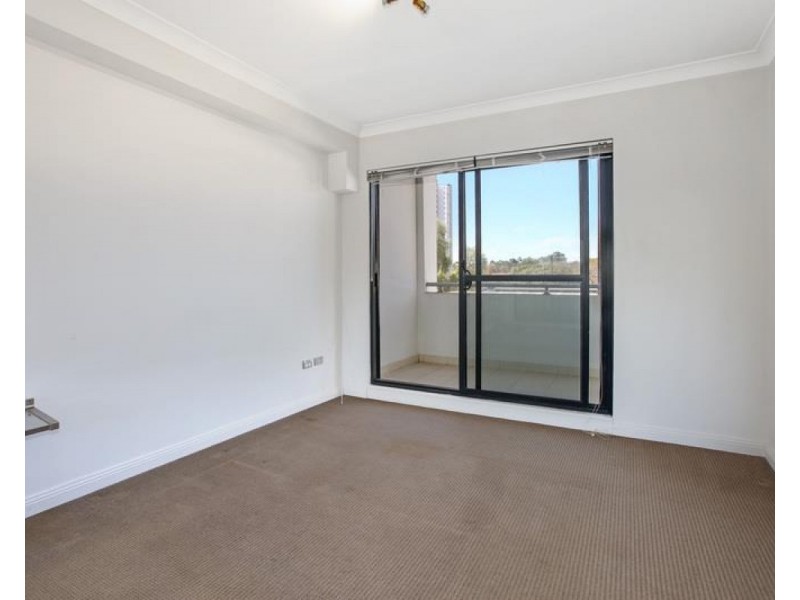 208/31-37 Hassall Street, Parramatta NSW 2150